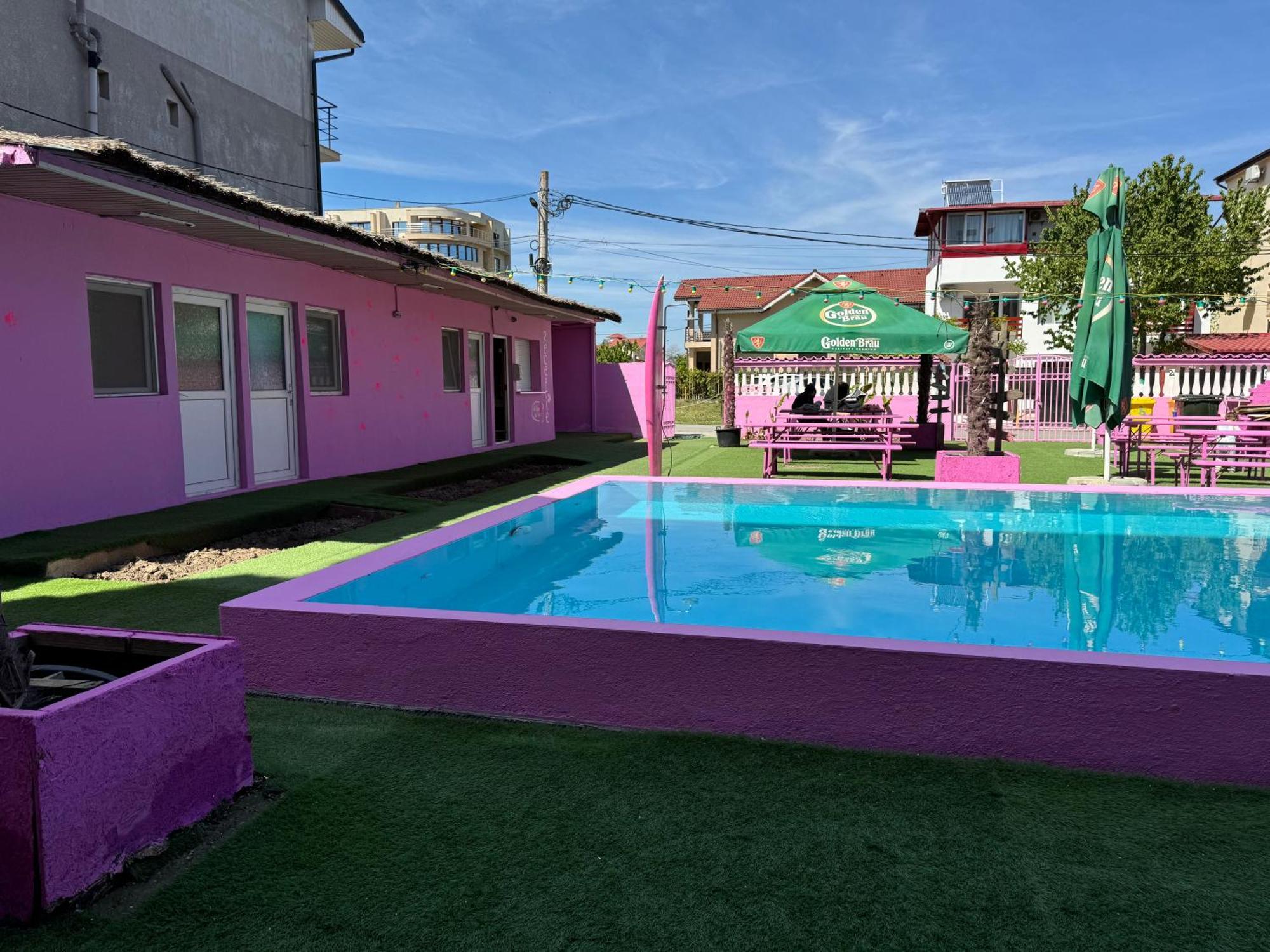 Casa Barbie Costinestiホステル エクステリア 写真